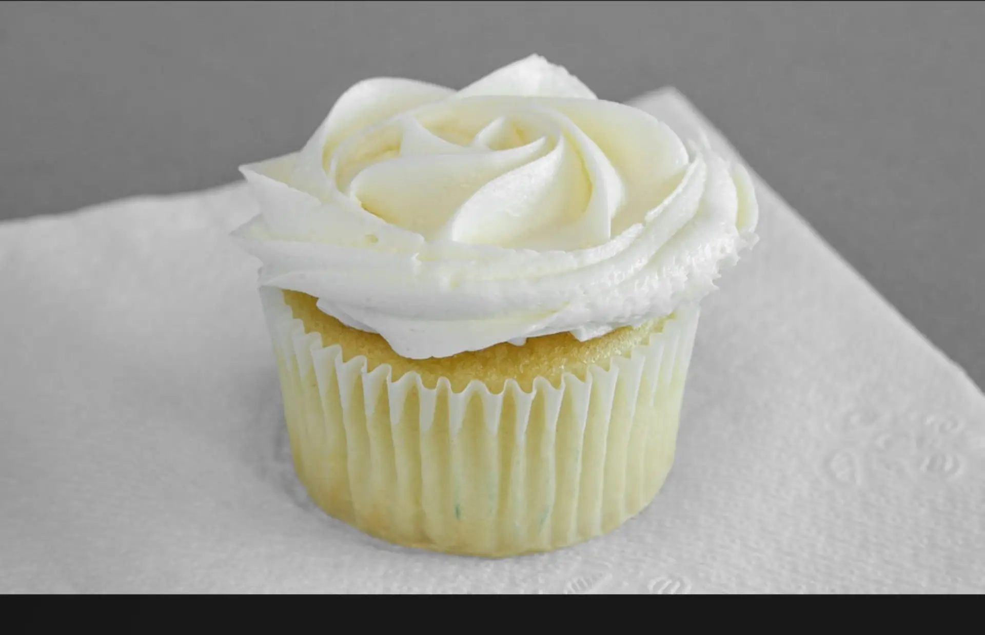 Classic Vanilla cupcake